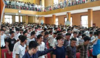 Tân sinh viên Đại học Sao Đỏ tích cực tham gia học tập tuần sinh hoạt chính trị đầu khóa