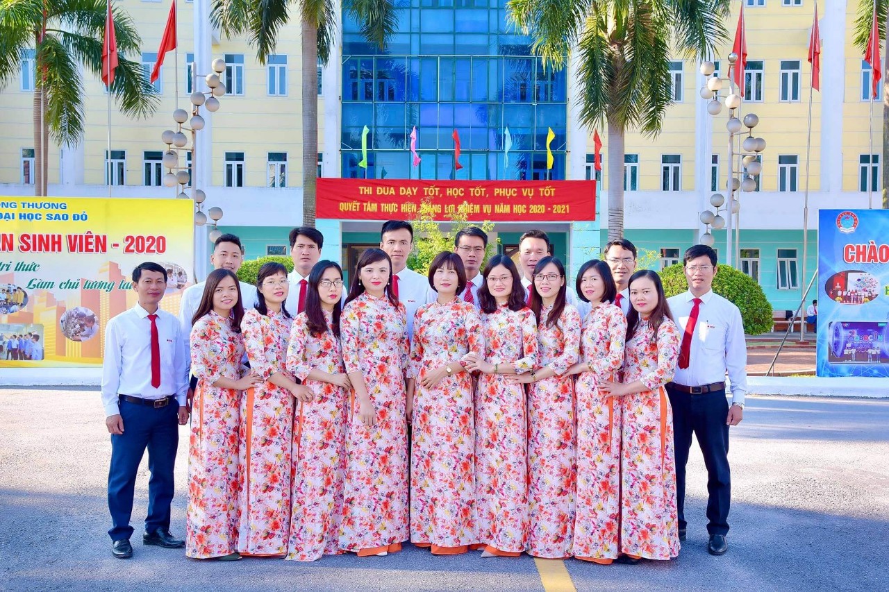 KHOA GIÁO DỤC CHÍNH TRỊ VÀ THỂ CHẤT